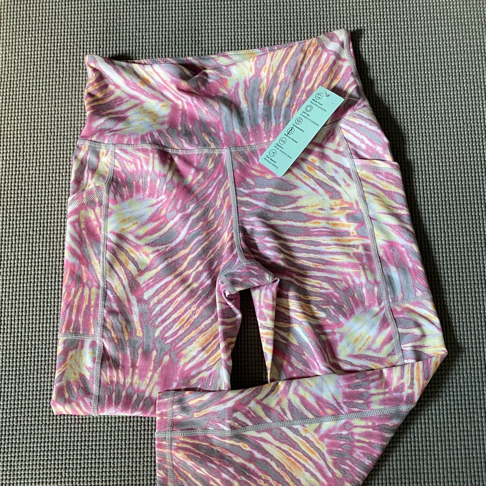 IDEOLOGY 💗yoga pants - Picture 3 of 5